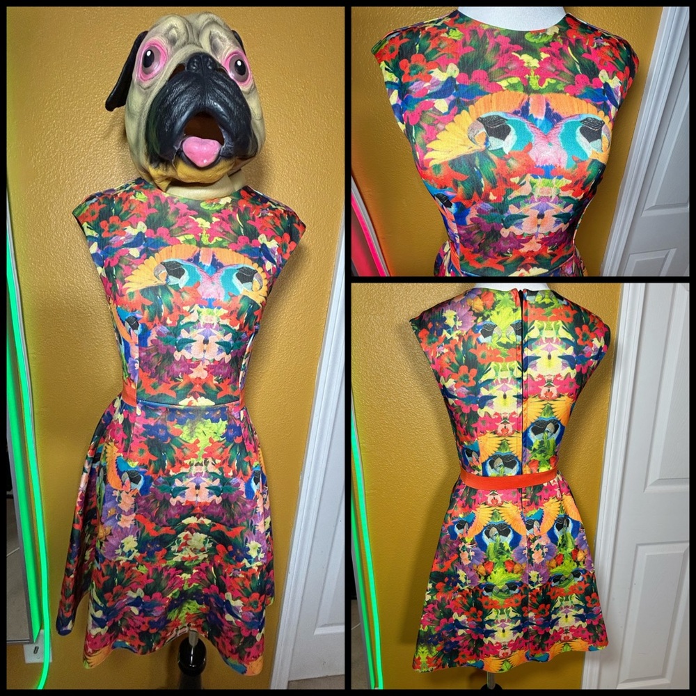 Amazing, H&M, tropical print parrot dress!!